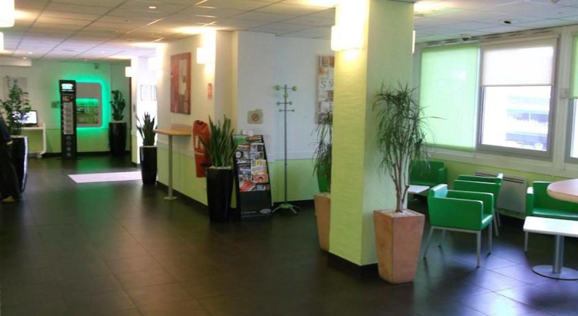Ibis Budget - Porte De Bagnolet Zewnętrze zdjęcie